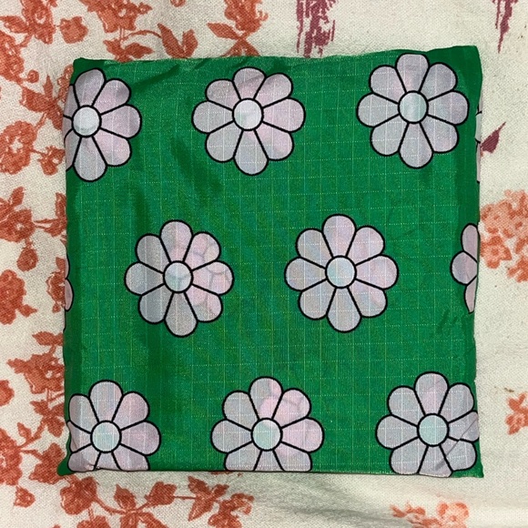 Baggu Green Floral Standard Reusable Tote NEW NWOT - Picture 2 of 2